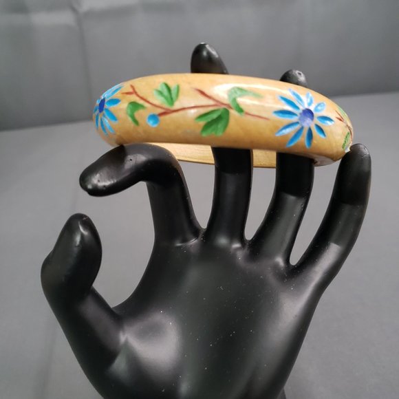 Wooden Bracelet Etched Floral Leaf Design Painted Size 7 1/2" Blue Green Brown - Picture 3 of 7